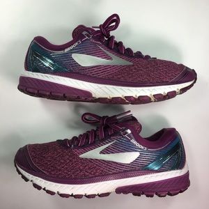 Brooks Ghost 10 Women’s Running Shoes
